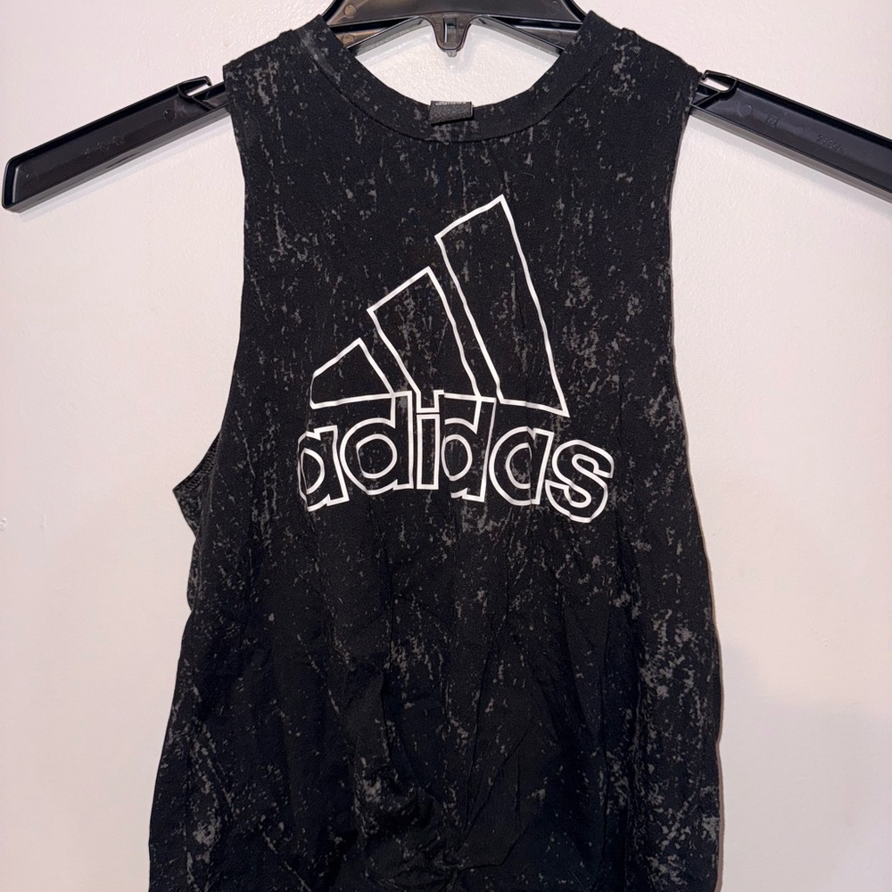 Adidas Black and White workout Tank cropped